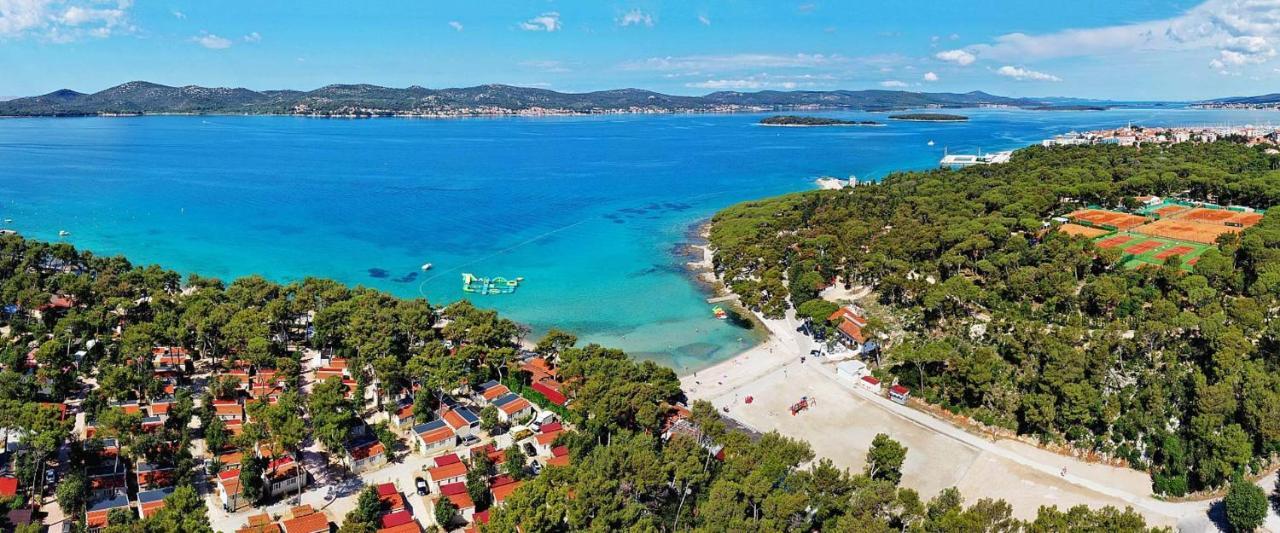 Mobile Home La Vida Biograd Na Moru Esterno foto