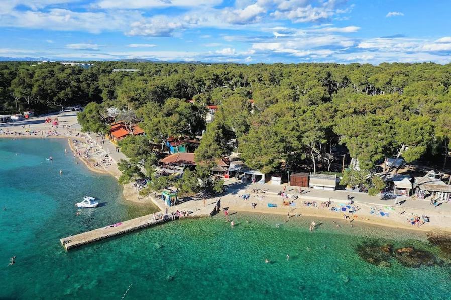 Mobile Home La Vida Biograd Na Moru Esterno foto